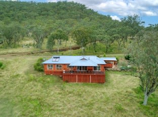 Click to view all images 408-416 Ghost Gate Rd Goomburra QLD 4362 - Image 3