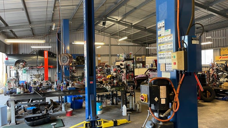 Automotive & Marine  business for sale in Woodford - Image 3