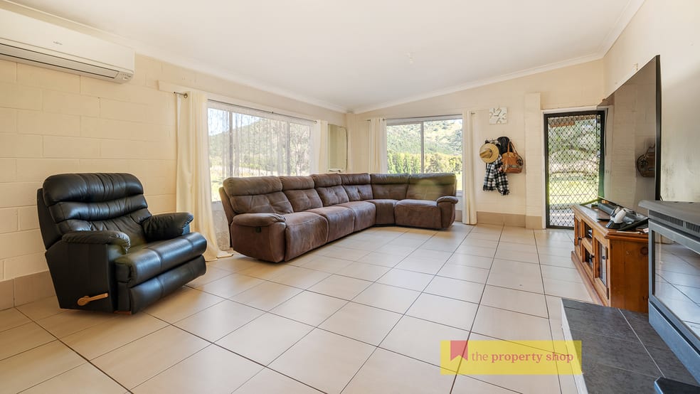 Click to view all images 41 Rockford Lane Mudgee NSW 2850 - Image 3