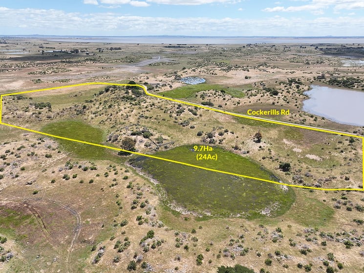 Click to view all images 230 Cockerills Rd Dreeite VIC 3249 - Image 3