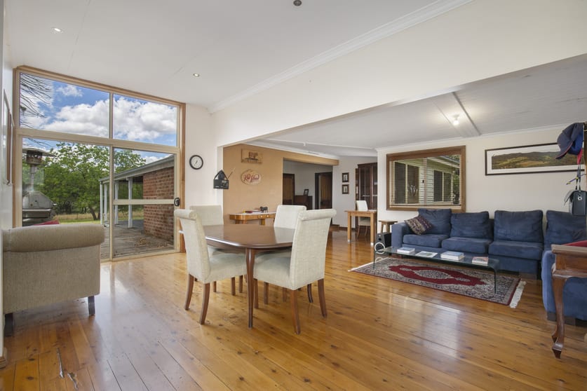 Click to view all images 1548 Gwydir River Road Camerons Creek NSW 2359 - Image 2