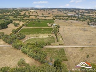 Click to view all images 162 Randell Road Birdwood SA 5234 - Image 2