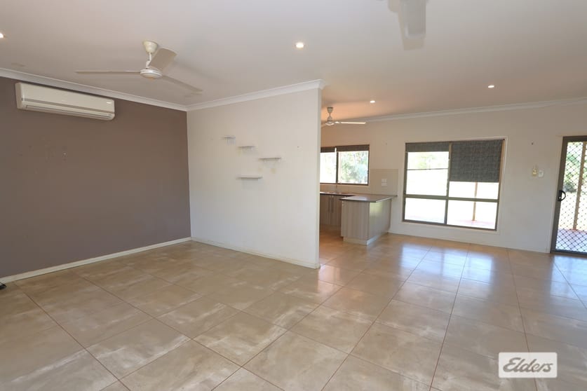 Click to view all images 140 Niceforo Road Katherine NT 0850 - Image 3