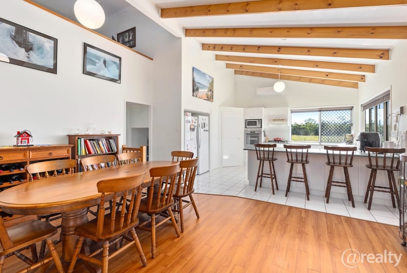 Click to view all images 4 Sims Road North Oakhurst QLD 4650 - Image 3