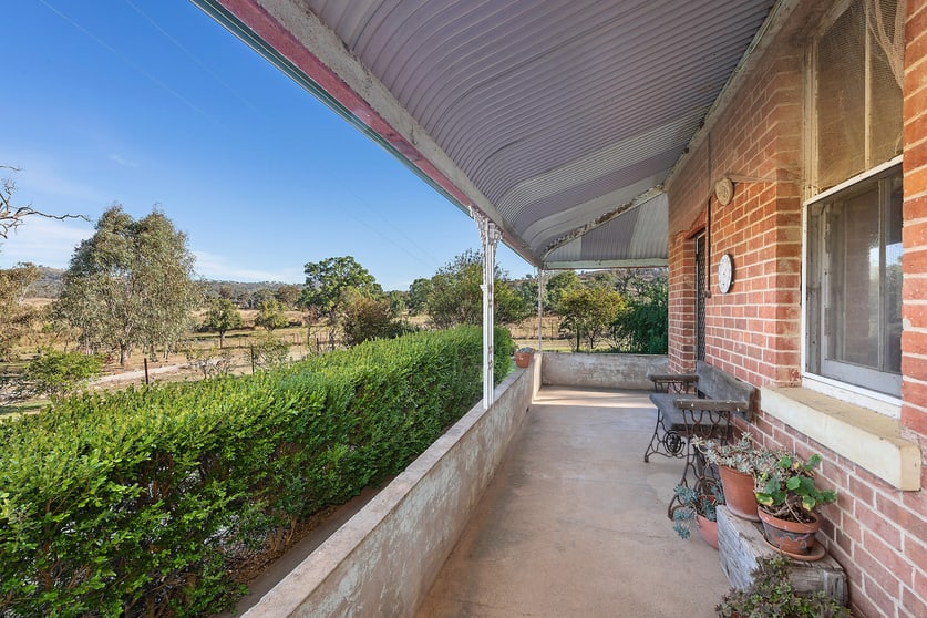 Click to view all images 686 Uamby Road Gulgong NSW 2852 - Image 2