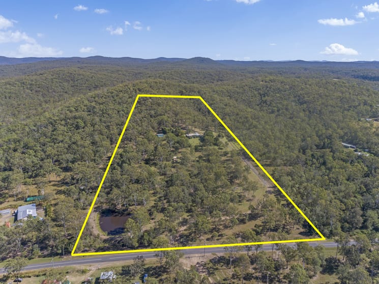 Click to view all images 1462 Tableland Road Horse Camp QLD 4671 - Image 1