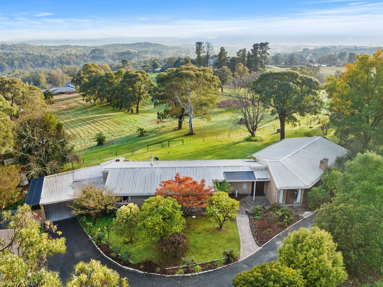 Click to view all images 70 De Lancey Road Wandin North VIC 3139 - Image 2