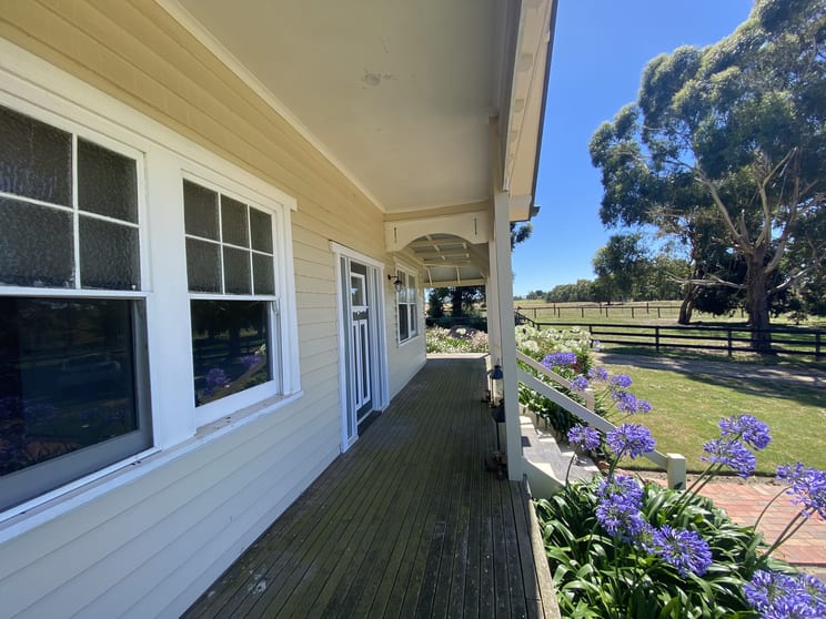 Click to view all images 610 Old Mill Road Bylands VIC 3762 - Image 2
