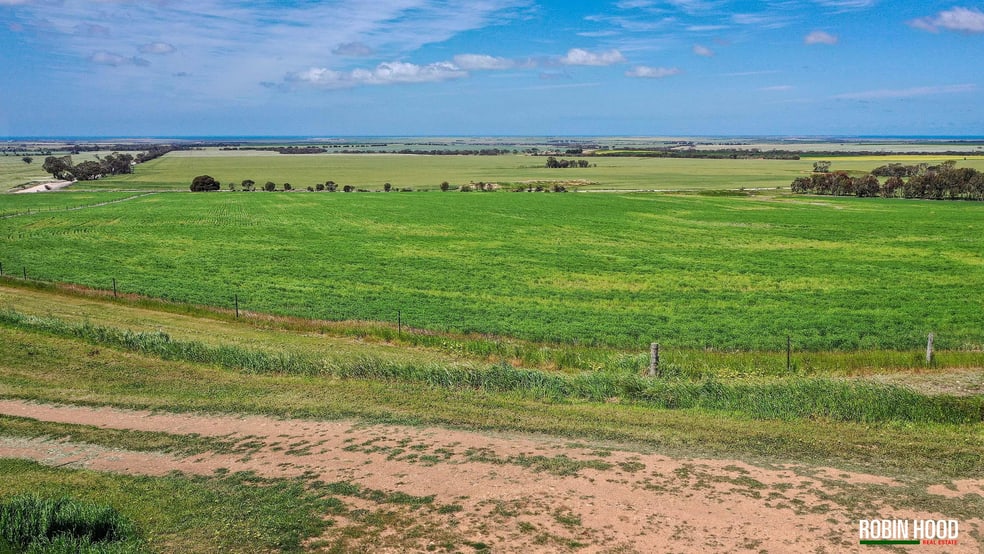Click to view all images 489 Durdins Road Tumby Bay SA 5605 - Image 3