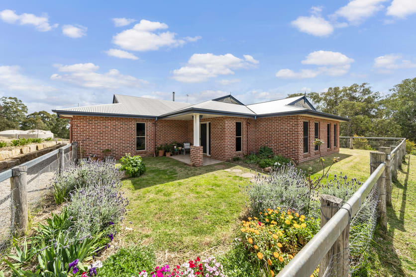 Click to view all images 828 Merritts Creek Road Merritts Creek QLD 4352 - Image 2