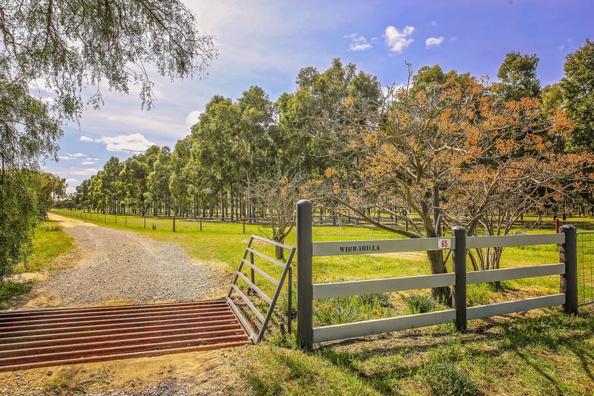 Click to view all images 'Wirrabilla' 65 Brick Kiln Road Deniliquin NSW 2710 - Image 3
