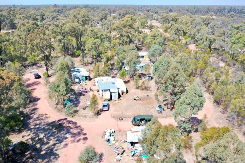 Click to view all images 1052 Upper Humbug Road Tara QLD 4421 - Image 2