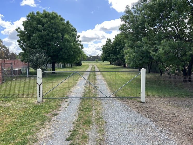 Click to view all images Lot/40 Brooke Court Numurkah VIC 3636 - Image 3