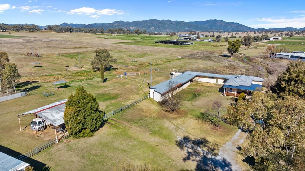 Click to view all images 4-6 Gill Street Moonbi NSW 2353 - Image 3