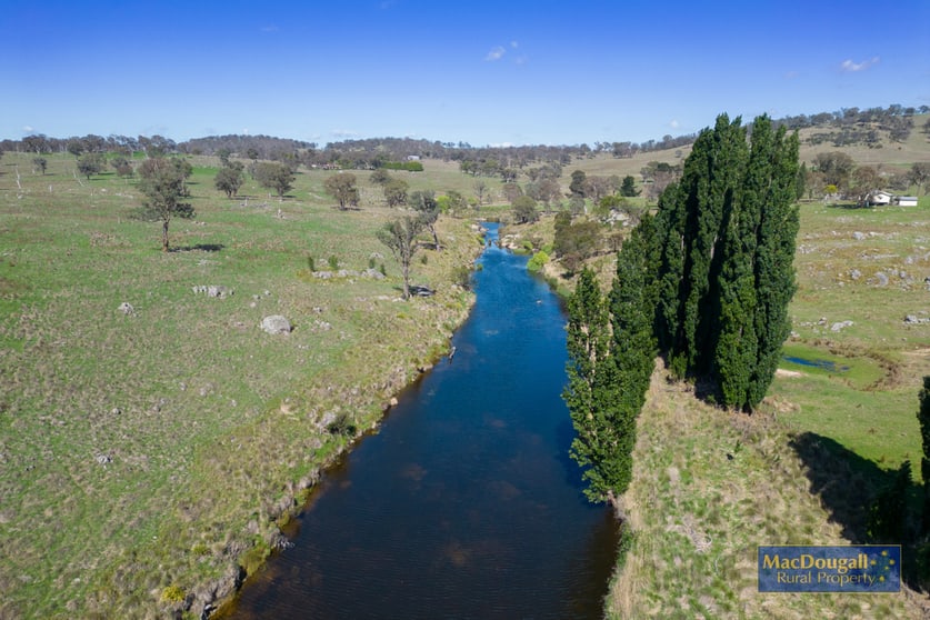 Click to view all images 704 Fassifern Road Armidale NSW 2350 - Image 3