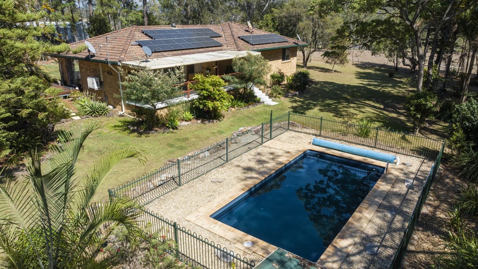 Click to view all images 2241 Armidale Road Blaxlands Creek NSW 2460 - Image 2