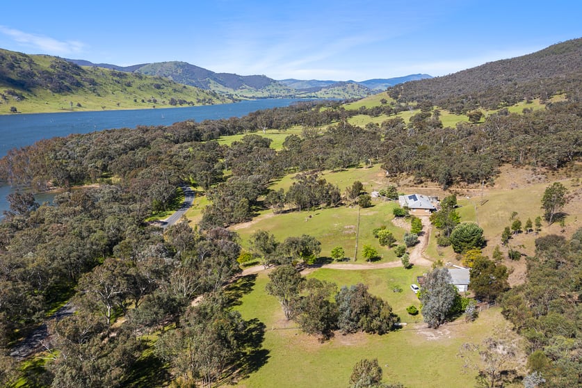 Click to view all images 2028 Murray River Road Talgarno VIC 3691 - Image 1