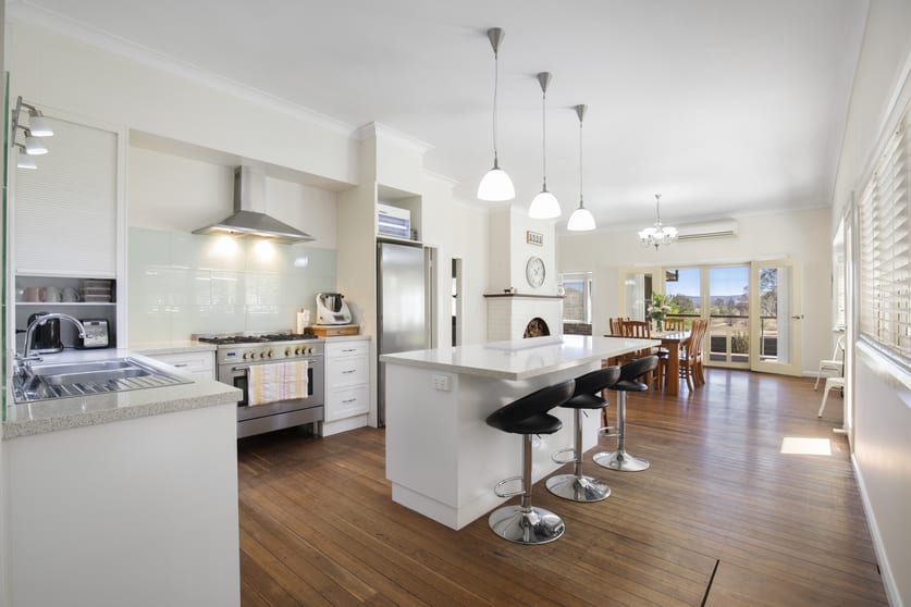 Click to view all images Swallowfield 1704 Rockvale Road Armidale NSW 2350 - Image 2
