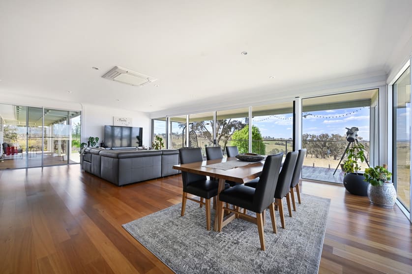 Click to view all images "Red Hill" 1554 Mid Western Highway Bathurst NSW 2795 - Image 3