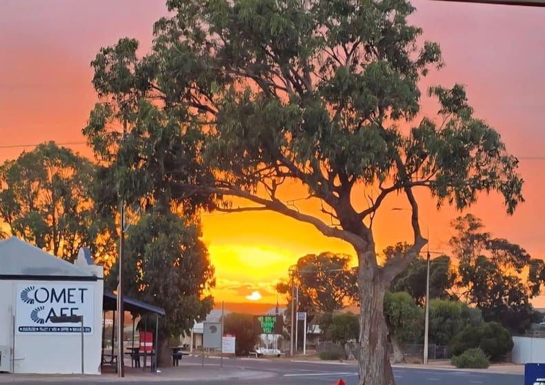 Click to view all images 40 Miller Street Penong SA 5690 - Image 1