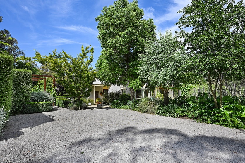 Click to view all images 111 Nashdale Lane Orange NSW 2800 - Image 1