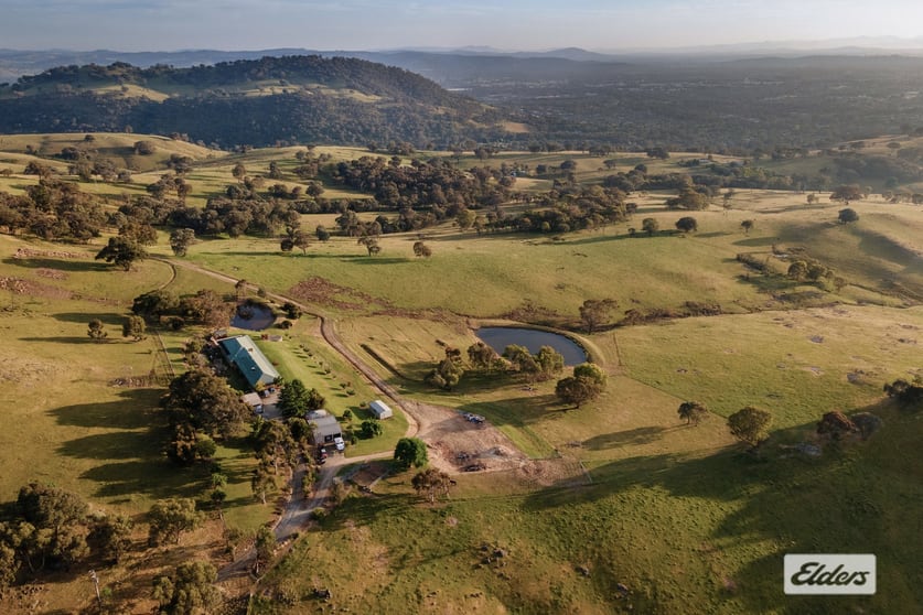 Click to view all images 72 Gilberts Road Huon Creek VIC 3691 - Image 1