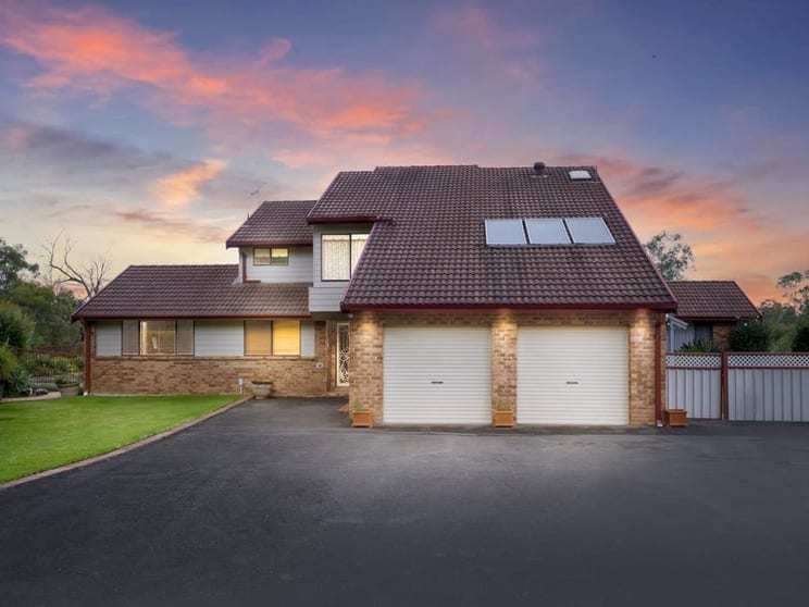 Click to view all images 50 Frankum Drive Orangeville NSW 2570 - Image 2