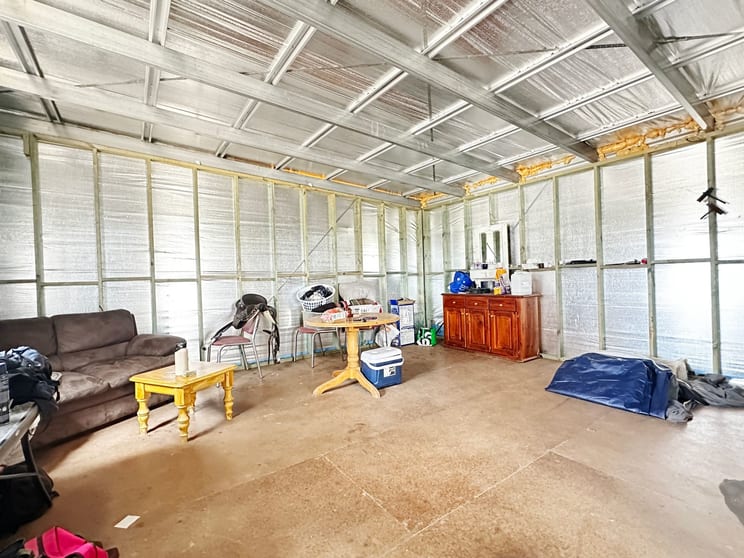 Click to view all images 1852 Sunraysia Highway Redbank VIC 3477 - Image 2