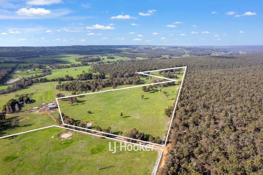 Click to view all images Paynedale WA 6239 - Image 2