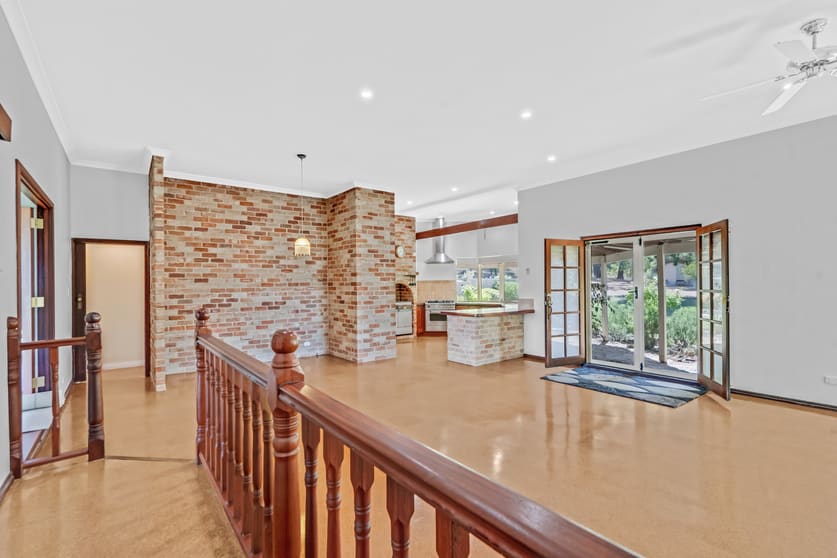 Click to view all images 2579 Ferguson Road Lowden WA 6240 - Image 3