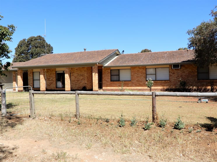 Click to view all images 3050 Yumali Road Yumali SA 5261 - Image 3