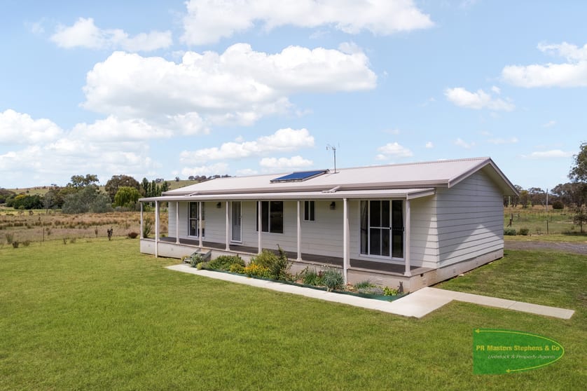 Click to view all images 14 Harrow St Lyndhurst NSW 2797 - Image 3