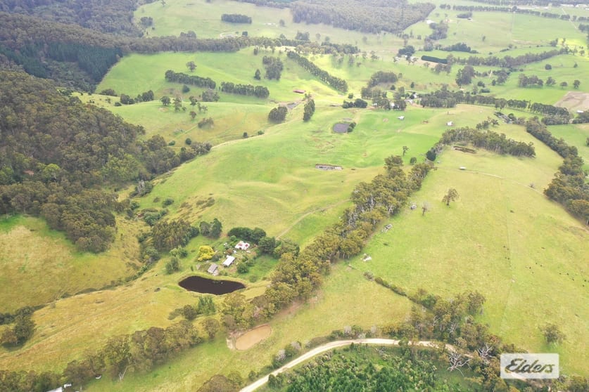 Click to view all images 289 Lays Road Extension Willung South VIC 3847 - Image 2