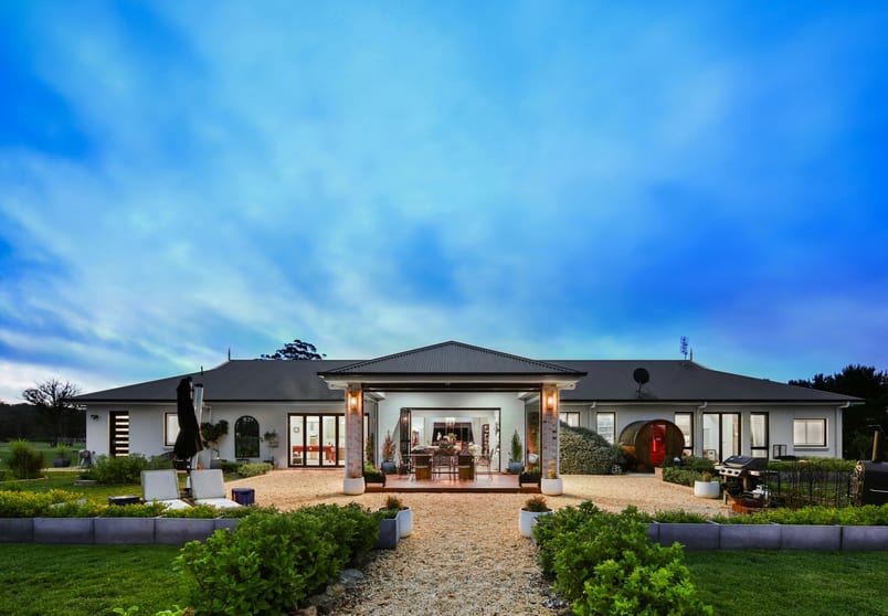 Click to view all images 288 Tiyces Lane Boxers Creek NSW 2580 - Image 3