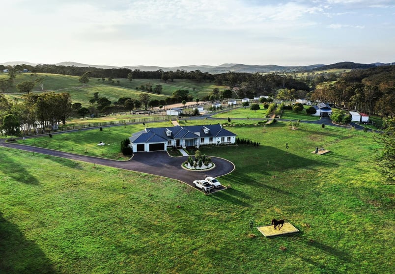 Click to view all images 288 Tiyces Lane Boxers Creek NSW 2580 - Image 1