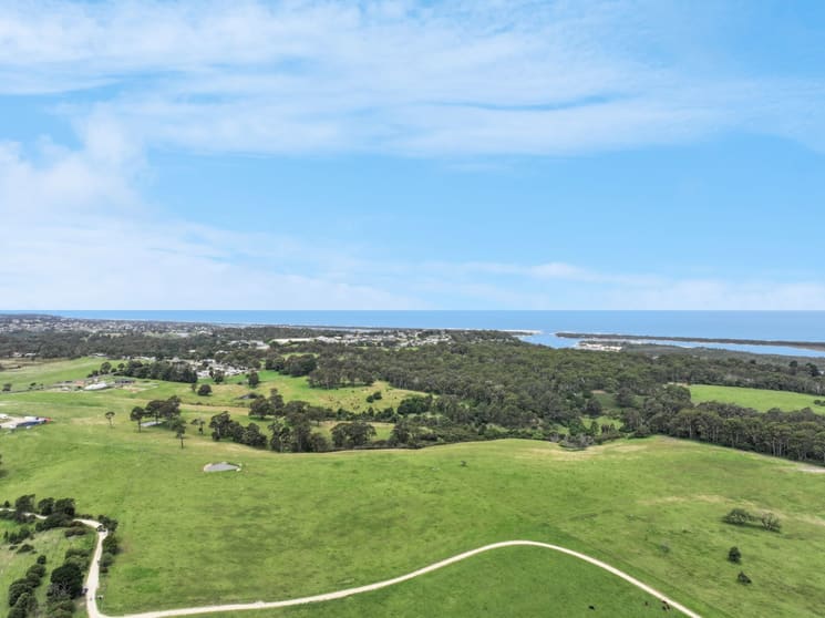 51 Falks Lane Kalimna VIC 3909 - Image 1