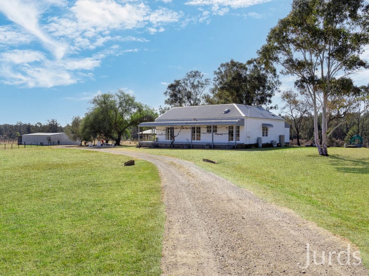 Click to view all images 891 Milbrodale Road Broke NSW 2330 - Image 2