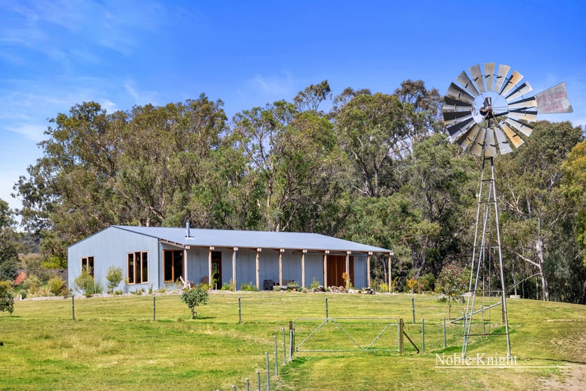 Click to view all images 408 Murrindindi Road Murrindindi VIC 3717 - Image 3