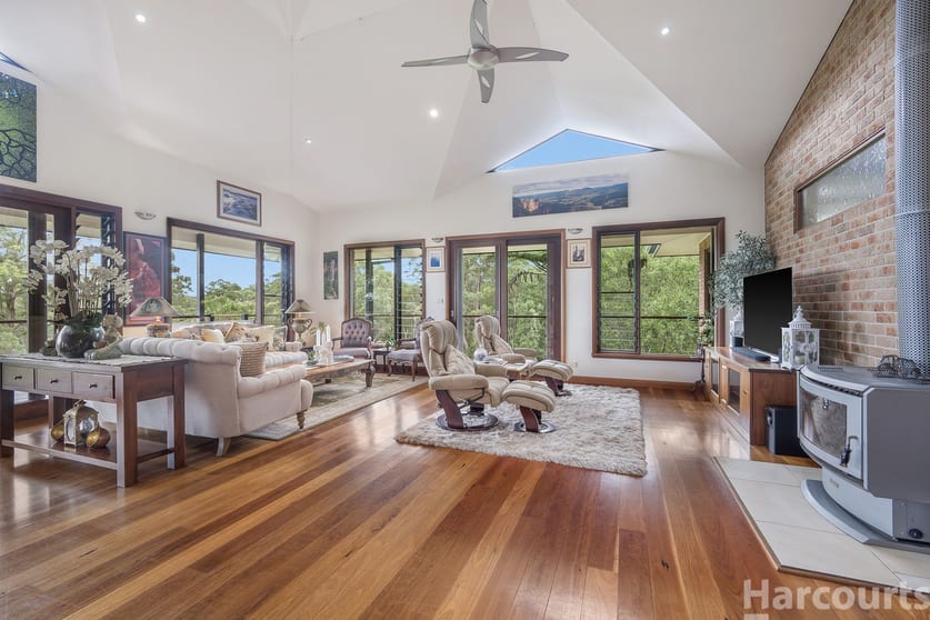 Click to view all images 3238 Oxley Highway Hartys Plains NSW 2446 - Image 1