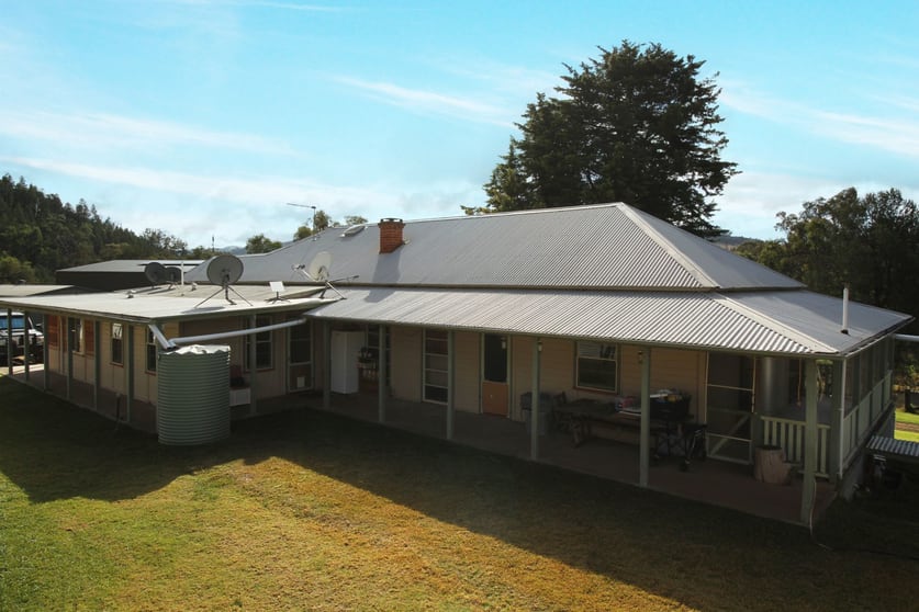 Click to view all images 2494 Halls Creek Road Manilla NSW 2346 - Image 1