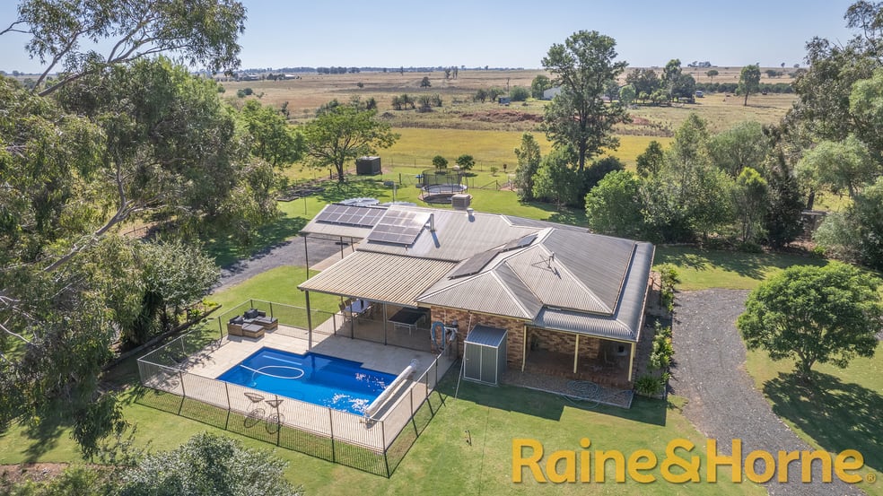 Click to view all images 13R Dulcidene Road Dubbo NSW 2830 - Image 1