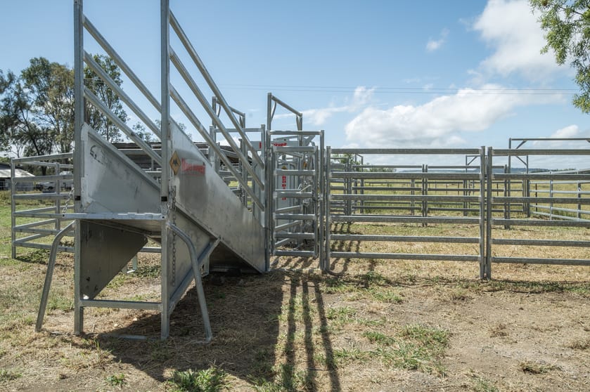 Click to view all images 133 Aerodrome Road Thangool QLD 4716 - Image 2