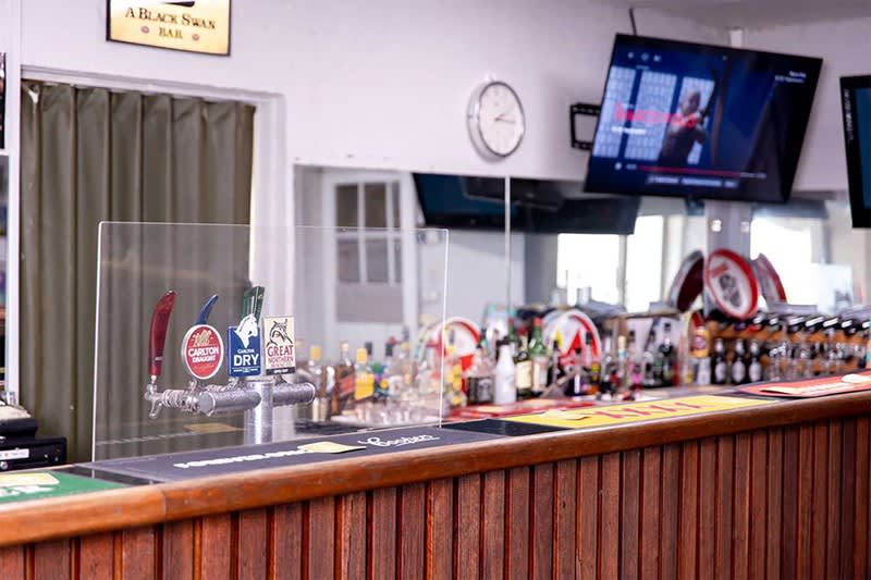 Click to view all images Hotel business for sale in Birchip - Image 1