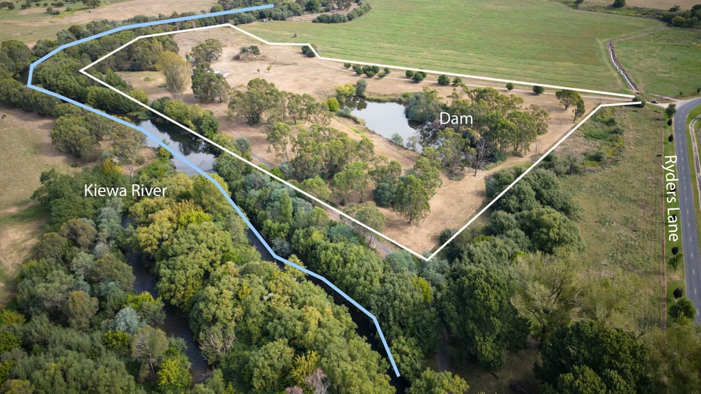 18 Ryders Lane Tawonga VIC 3697 - Image 3