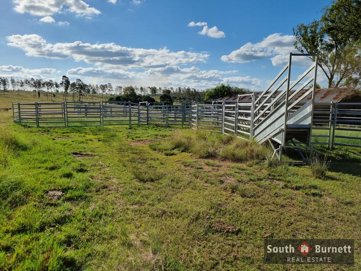 Click to view all images 225 Beils Road Inverlaw QLD 4610 - Image 3