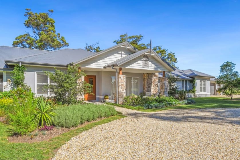 Click to view all images 428 Shoreline Drive Riverside NSW 2444 - Image 2