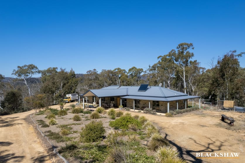 Click to view all images 323 North Black Range Firetrail Mulloon NSW 2622 - Image 1