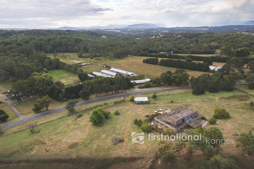 Click to view all images 650 Woori Yallock Road Cockatoo VIC 3781 - Image 3