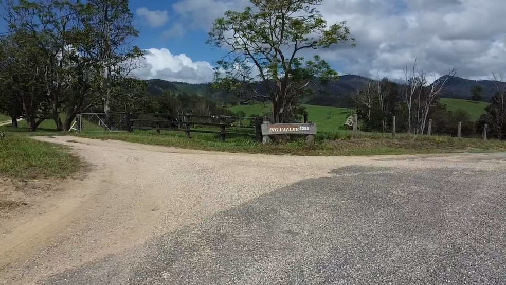 Click to view all images 3253 Taylors Arm Rd Upper Taylors Arm NSW 2447 - Image 2