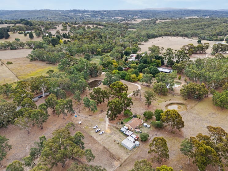 Click to view all images 1013 Strathalbyn Road Biggs Flat SA 5153 - Image 3